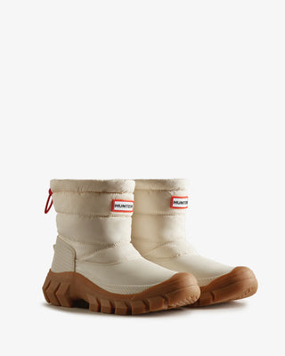 Women's Intrepid Short Snow Boot White Willow/Gum – Hunter Boots Women's Intrepid Short Snow Boot White Willow/Gum – Hunter Boots